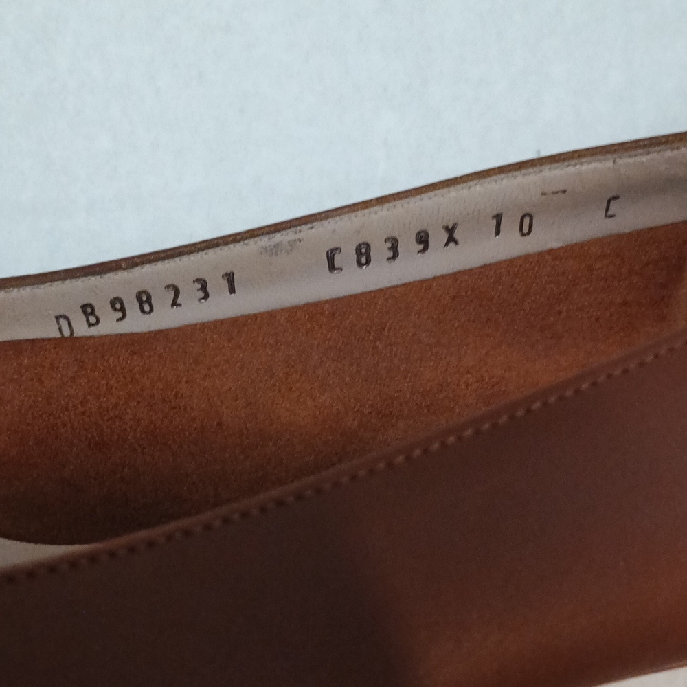 Authentic Ferragamo Shoes - Picture 4 of 6